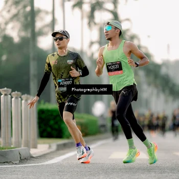 Runner Photo 6661105