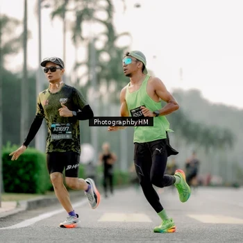 Runner Photo 6661106