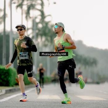 Runner Photo 6661107