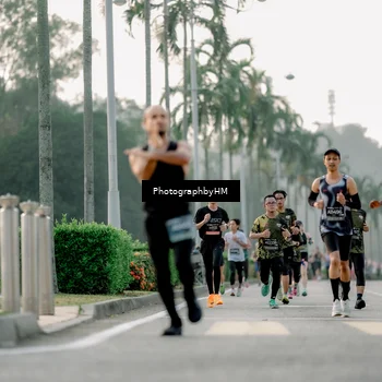 Runner Photo 6661125