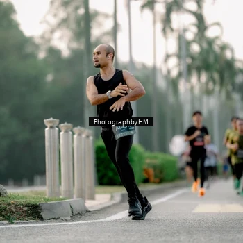 Runner Photo 6661138