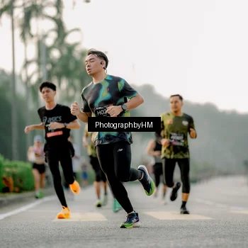 Runner Photo 6661141