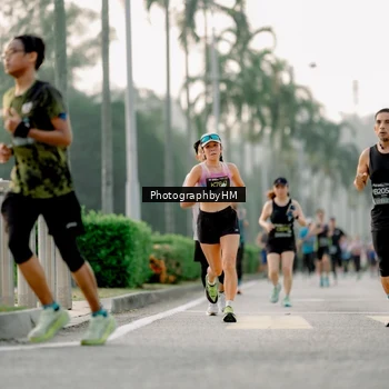 Runner Photo 6661165