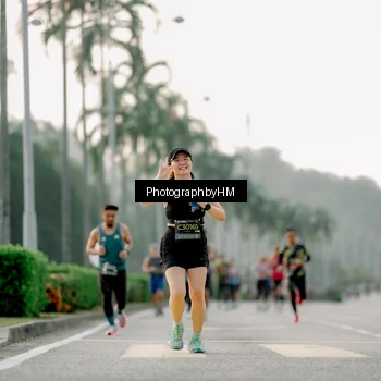 Runner Photo 6661206