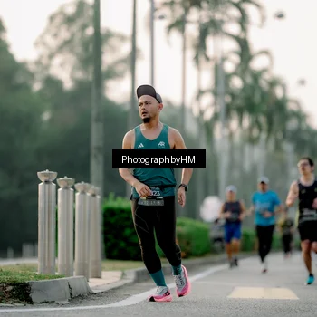 Runner Photo 6661216