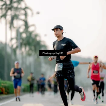 Runner Photo 6661235
