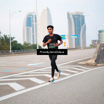 Runner Photo 6661240