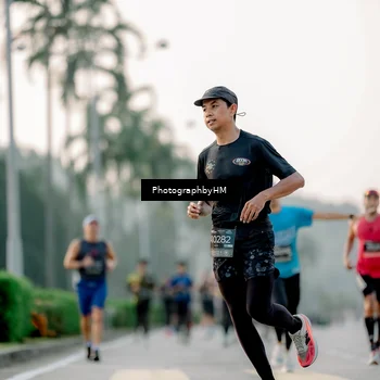 Runner Photo 6661243