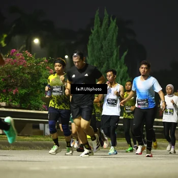 Runner Photo 6661308