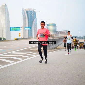 Runner Photo 6661309