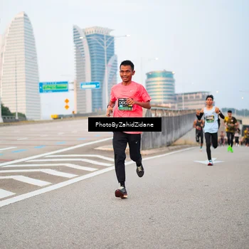 Runner Photo 6661337