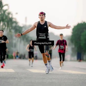 Runner Photo 6661377