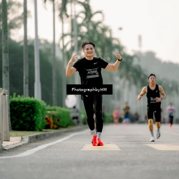 Runner Photo 6661393