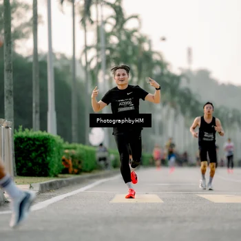 Runner Photo 6661416