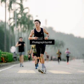 Runner Photo 6661439