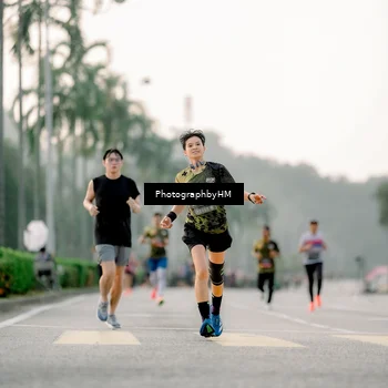 Runner Photo 6661457