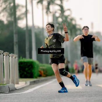 Runner Photo 6661501