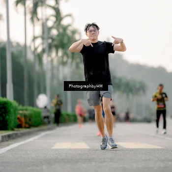 Runner Photo 6661502