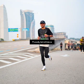 Runner Photo 6661519