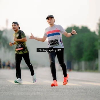 Runner Photo 6661575