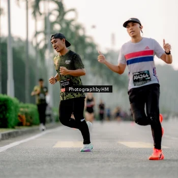 Runner Photo 6661586
