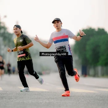 Runner Photo 6661588