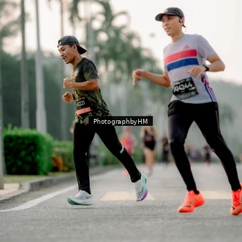 Runner Photo 6661594