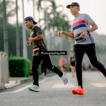 Runner Photo 6661595