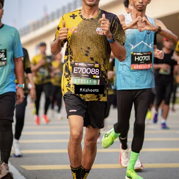 Runner Photo 6661636