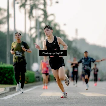 Runner Photo 6661647