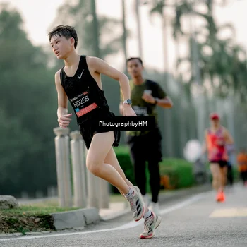 Runner Photo 6661673