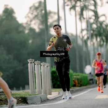 Runner Photo 6661678