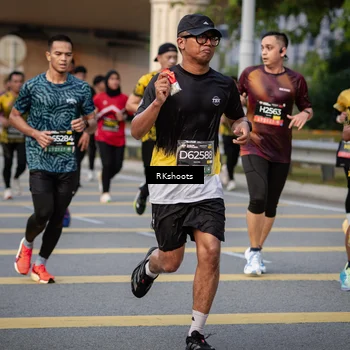 Runner Photo 6661685