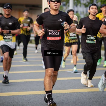 Runner Photo 6661692