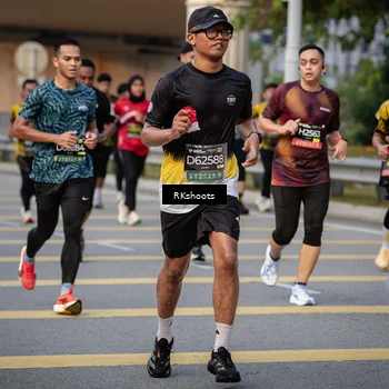 Runner Photo 6661696