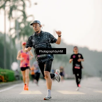 Runner Photo 6661701
