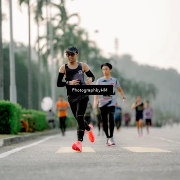Runner Photo 6661768