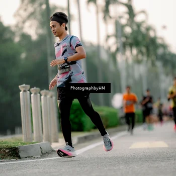 Runner Photo 6661785