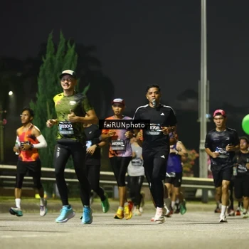 Runner Photo 6661992