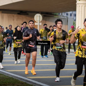 Runner Photo 6662021