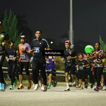 Runner Photo 6662051
