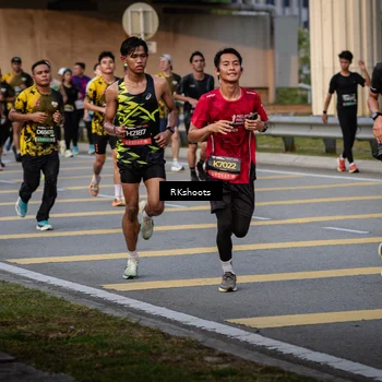 Runner Photo 6662135
