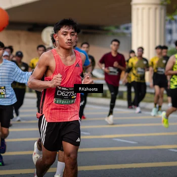 Runner Photo 6662414