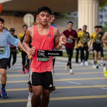 Runner Photo 6662415