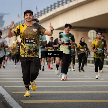 Runner Photo 6662541