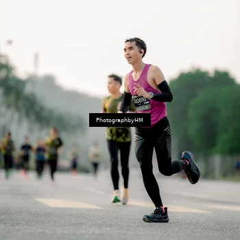 Runner Photo 6662592