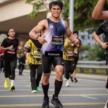 Runner Photo 6662642