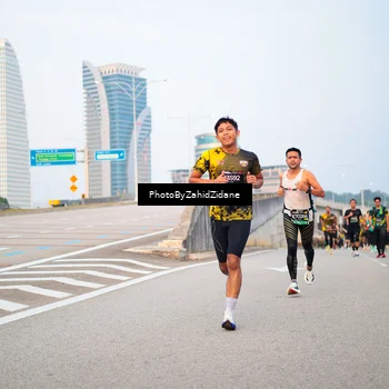 Runner Photo 6662743