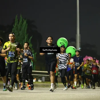 Runner Photo 6662745