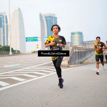 Runner Photo 6662746